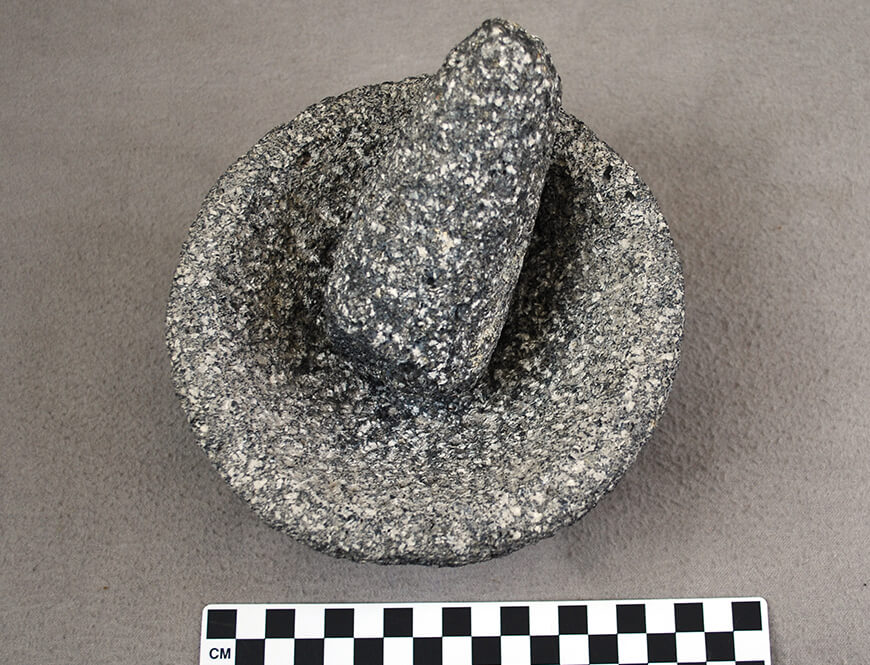 Object: Mortar and pestle