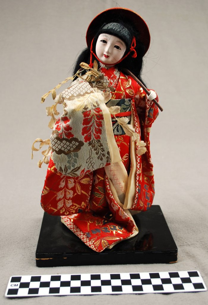 想像を超えての 早春 西頭哲三郎 doll 日本人形Japanese 作 置物