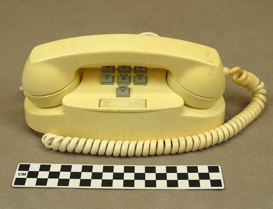 Object: Telephone (Princess Telephone) | UTSA Institute Of Texan Cultures